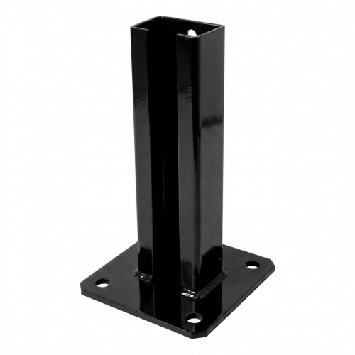 Tvoros stulpo pagrindas 60x40 juodas RAL 9005 cinkuotas 000-153 (1)